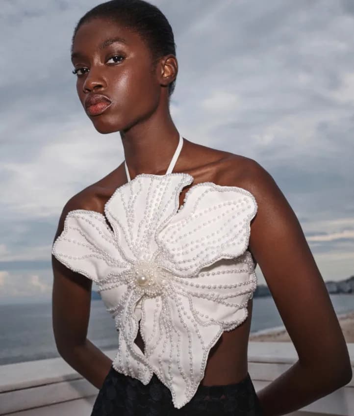 2023 Spring/Summer Trend: Rosettes